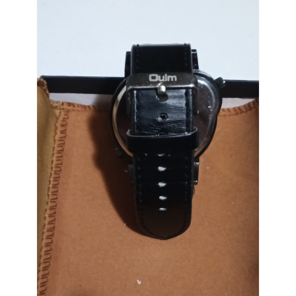 OULM Watch 9591 Dual Time Dials Military Quartz Black Face Needs Repairs/Battery - Picture 3 of 8